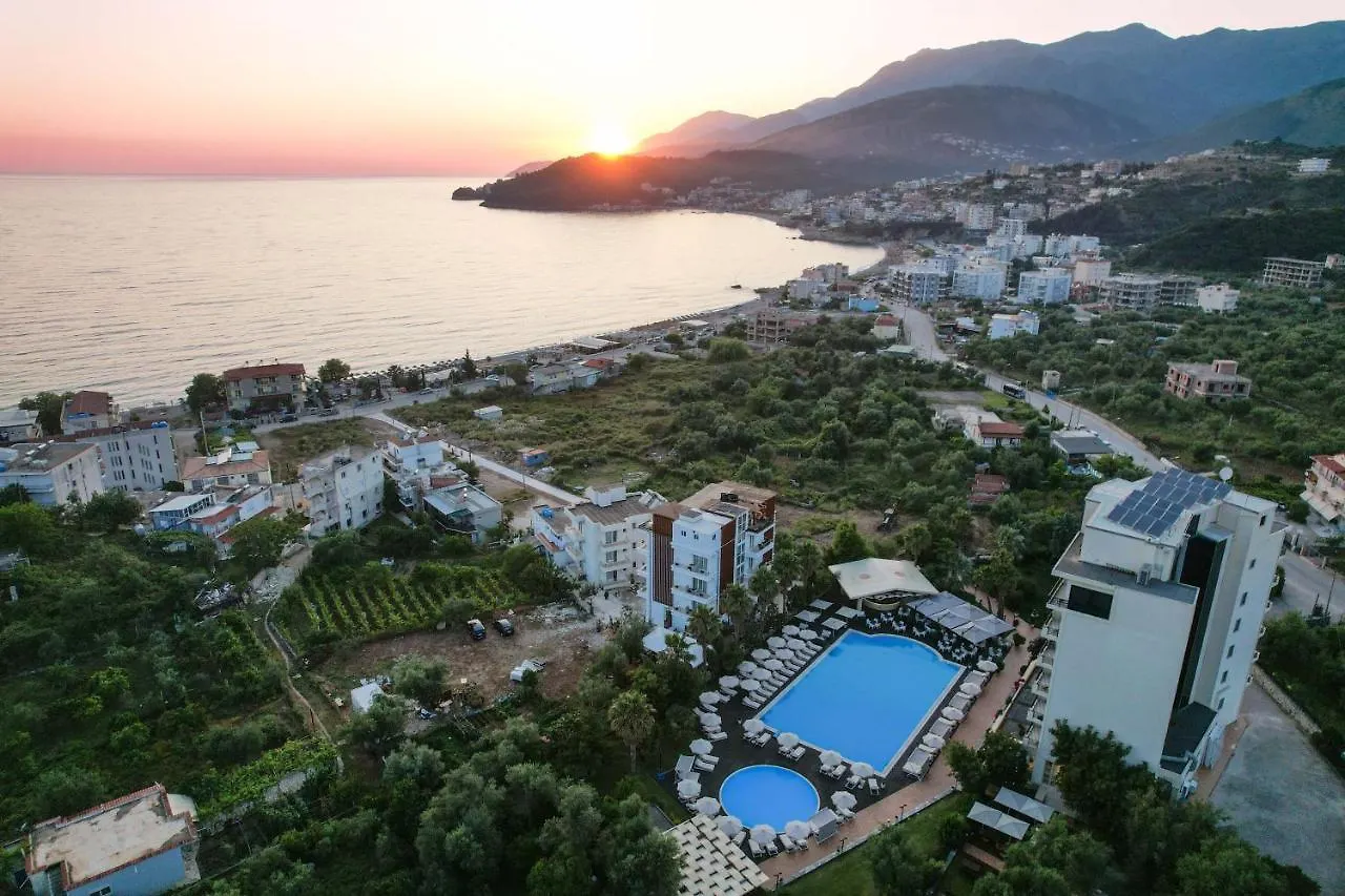 Rapo'S Resort Hotel Himarë
