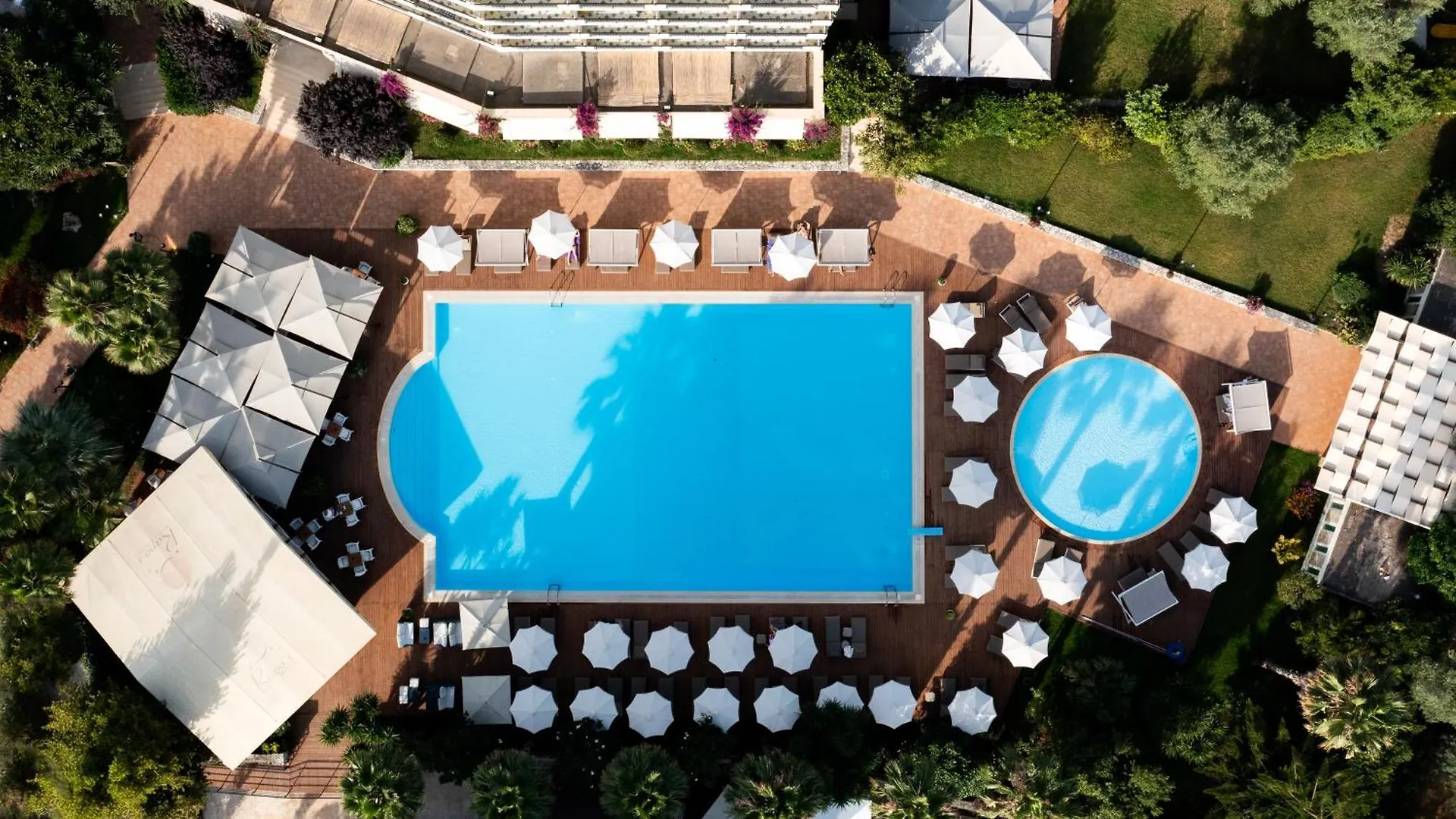 Rapo'S Resort Hotel Himare